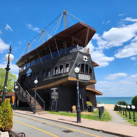 Golden Sands Apartments Zlatna Kotva شقة