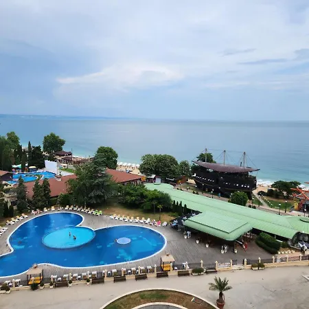 Golden Sands Apartments Zlatna Kotva شقة