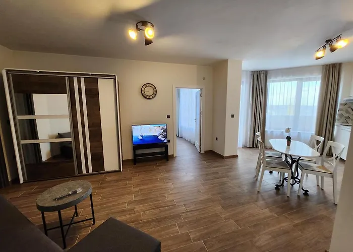 Golden Sands Apartments Zlatna Kotva شقة غولدن ساندز