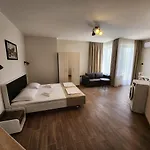 Golden Sands Apartments Zlatna Kotva Lägenhet *