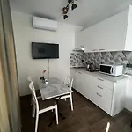 Golden Sands Apartments Zlatna Kotva Lägenhet *