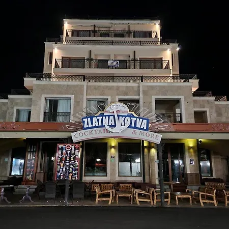 Апартаменты Апартамент Златна Котва *