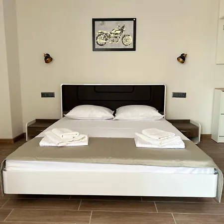 Апартамент Златна Котва